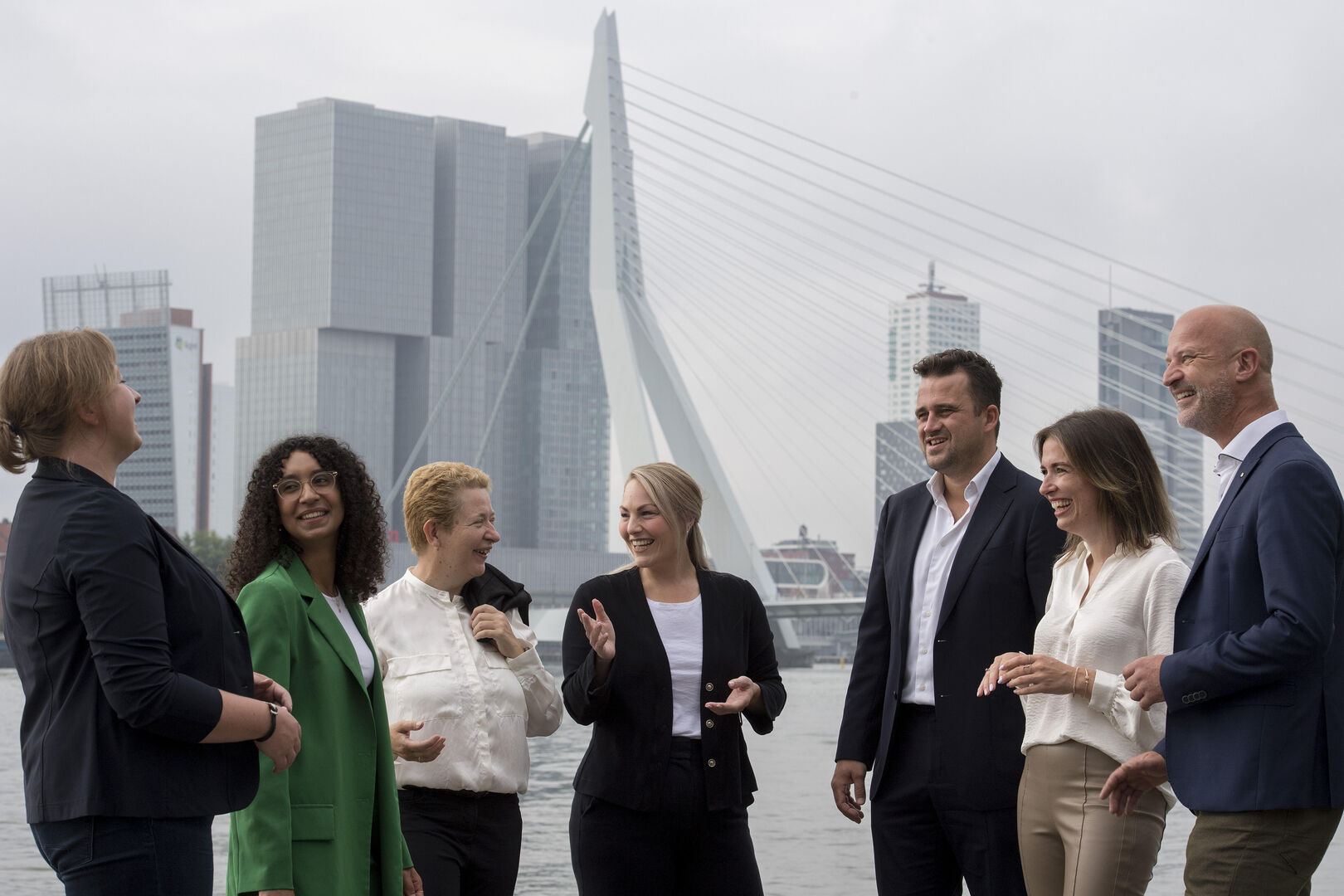 Makelaars- of verzekeraarslid worden?